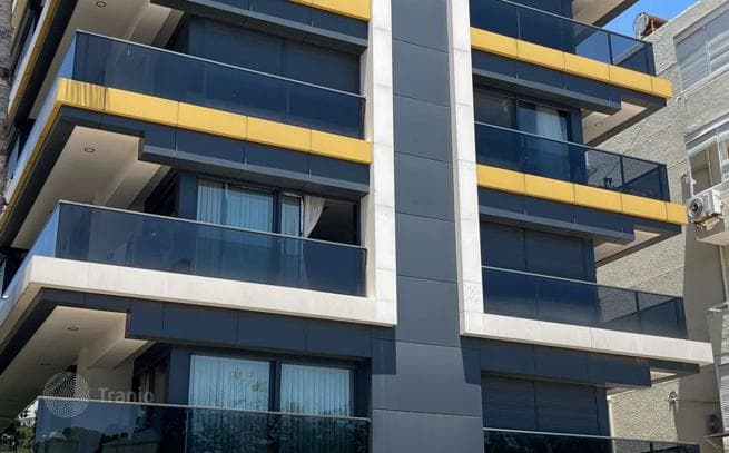 3-Bedroom (3+1) Beachfront Apartment with Sea View in Muratpasa, Antalya, photo 2
