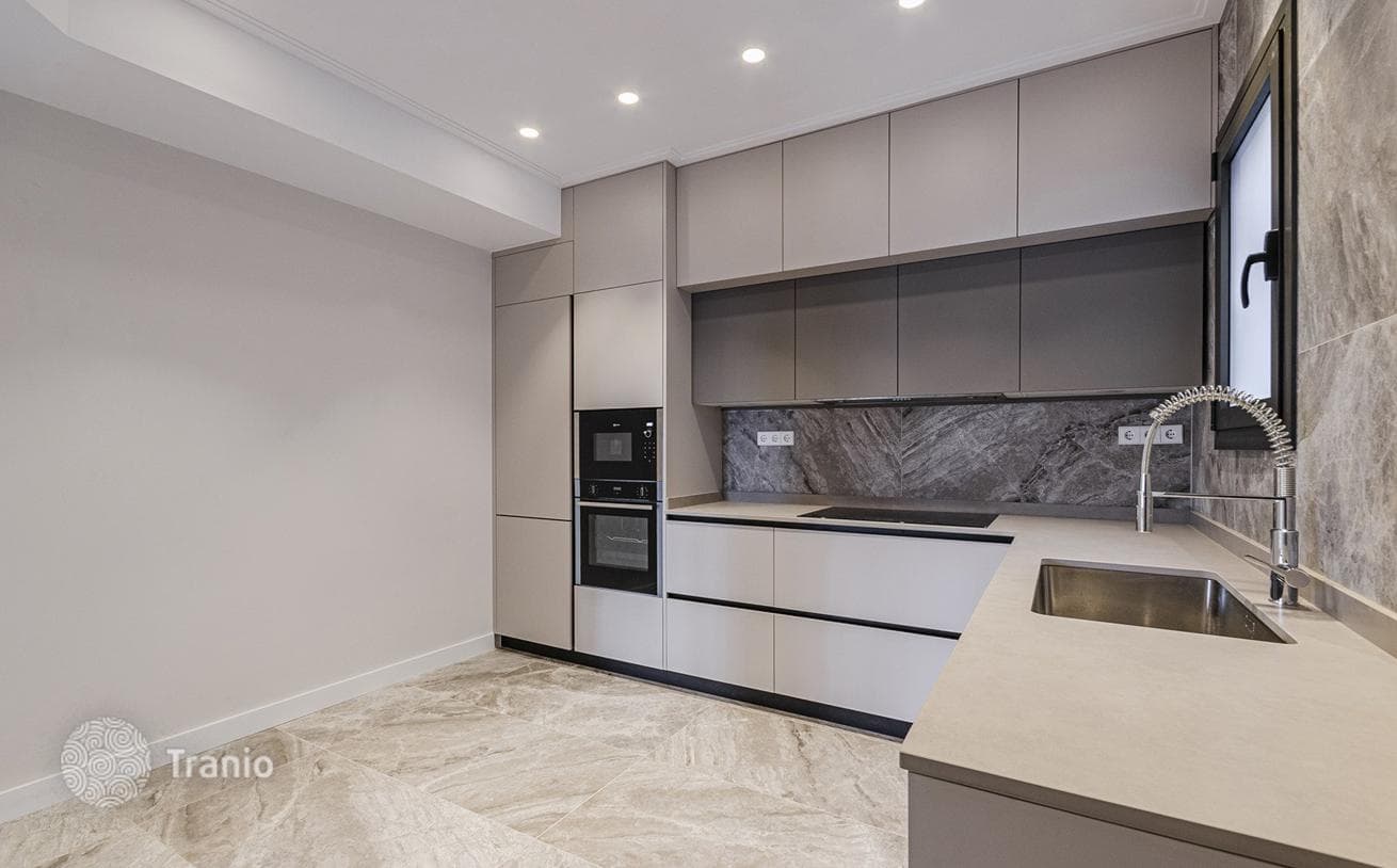 4-комнатная квартира 200 м² в Барселоне, Испания, фото 3
