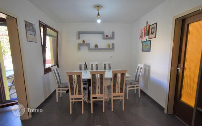 2-Bedroom Furnished House with Mountain View in Kotor, photo 3