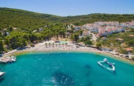 Beachfront Land Plot on Šolta, Croatia, photo 4