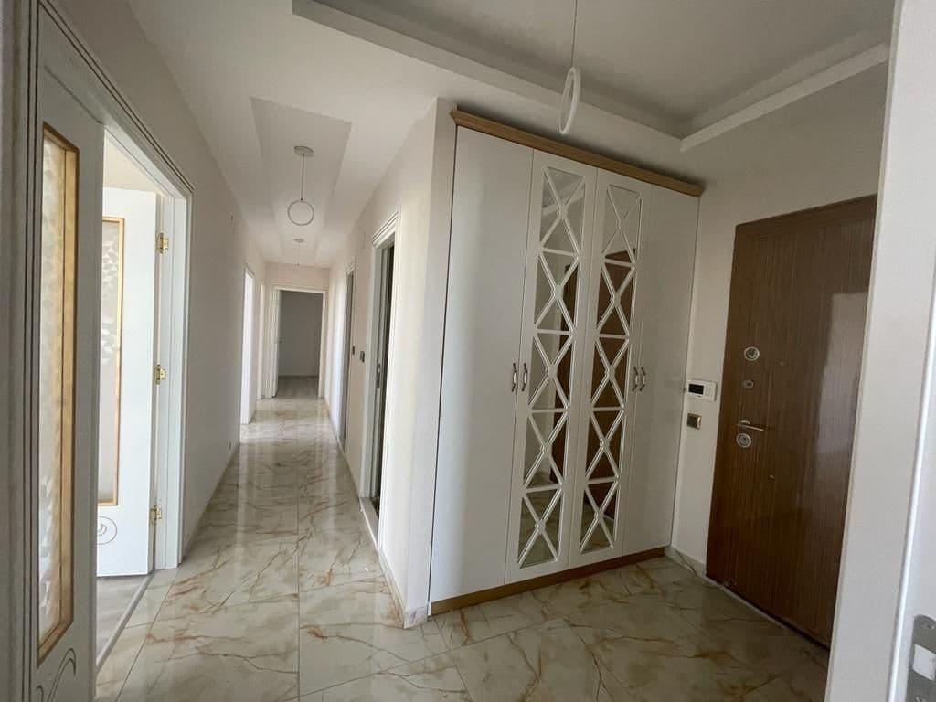 Квартира в Мерсине, Турция, 155 м²