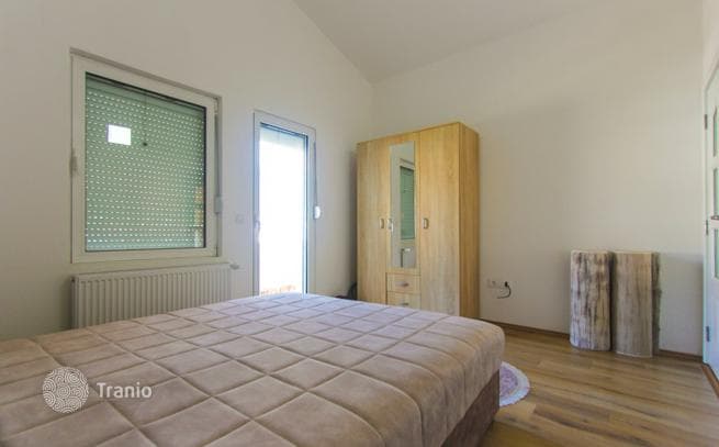 6-Unit Residential House with 553 m² in Susanj, Bar, photo 2