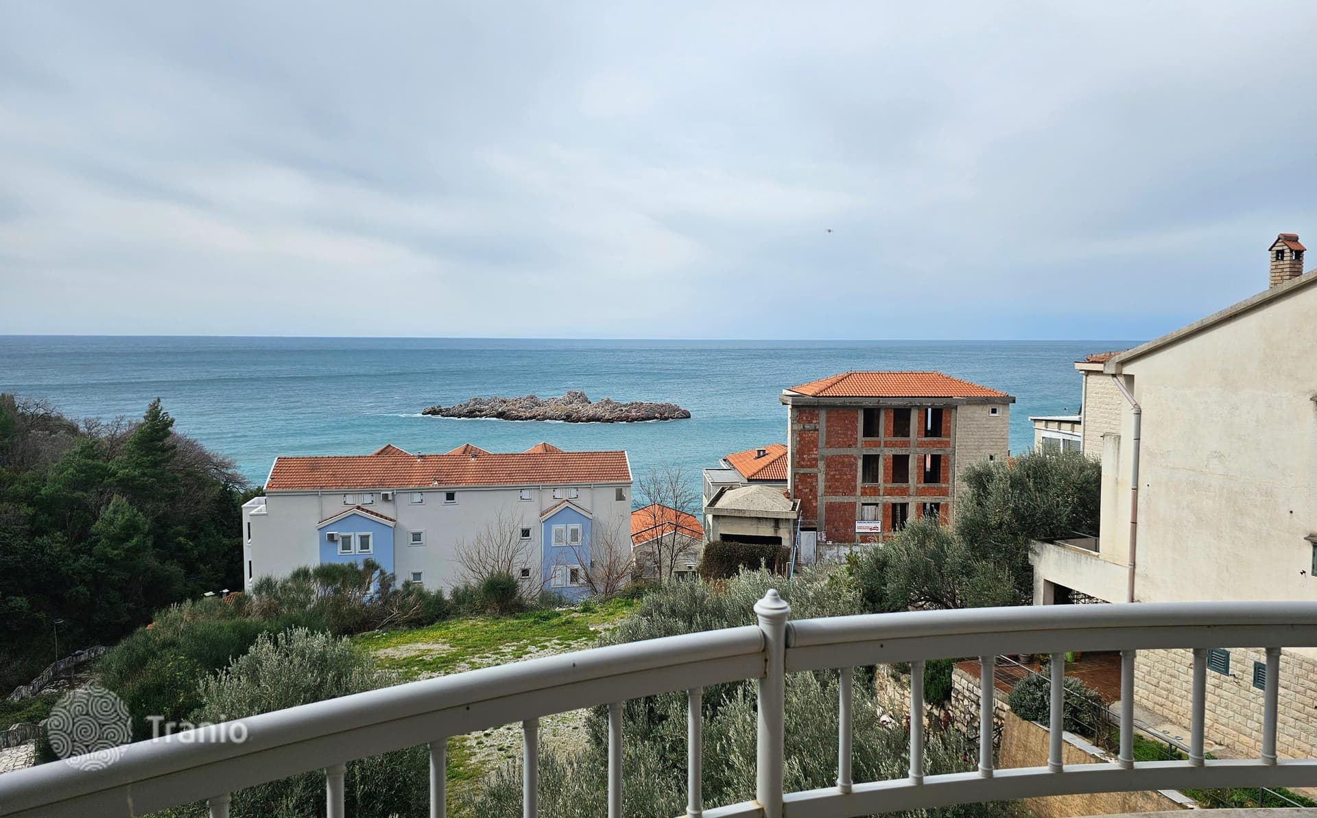 2-Bedroom Apartment with Sea View in Sveti Stefan, Montenegro, photo 5