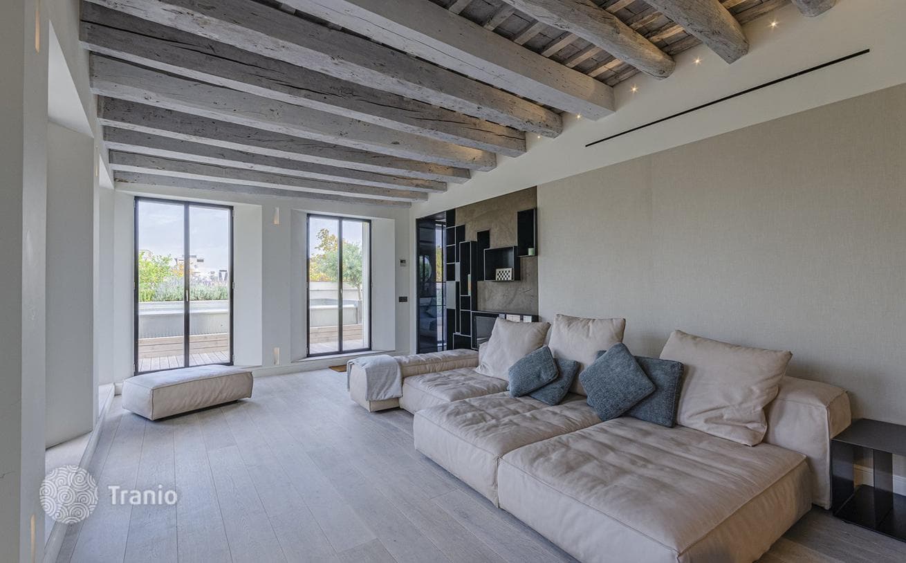 2-комнатная квартира 214 м² в Барселоне, Испания, фото 2