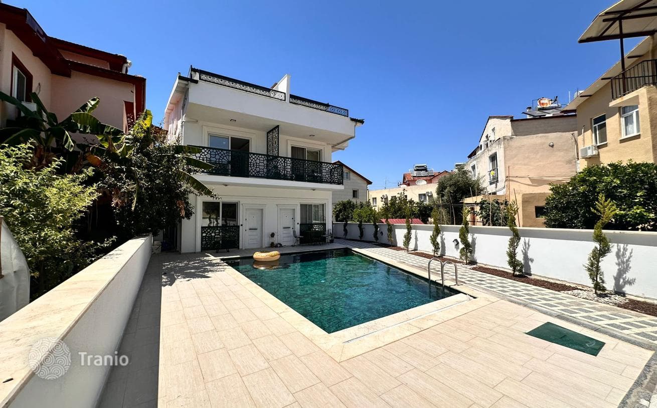 3-Bedroom Apartment with Shared Pool in Turkey