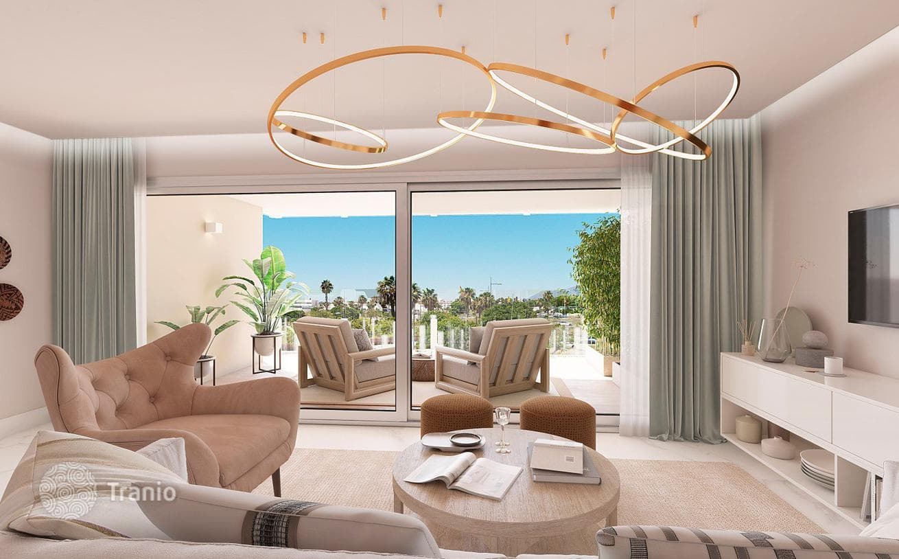 3-комнатная квартира 105 м² в Сан Педро Алькантара, Испания, фото 2