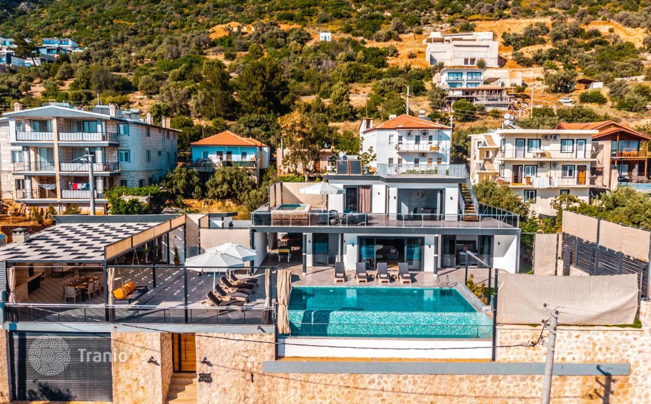 4-Bedroom (4+1) Villa with Panoramic Sea View in Kas, Turkey, photo 2