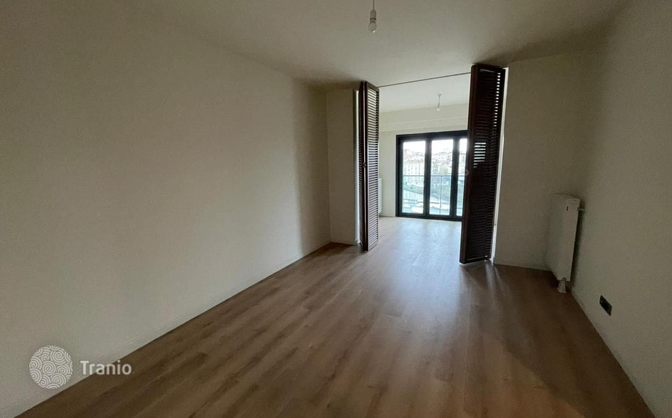 1-Bedroom Apartment in Sariyer, Istanbul, photo 2