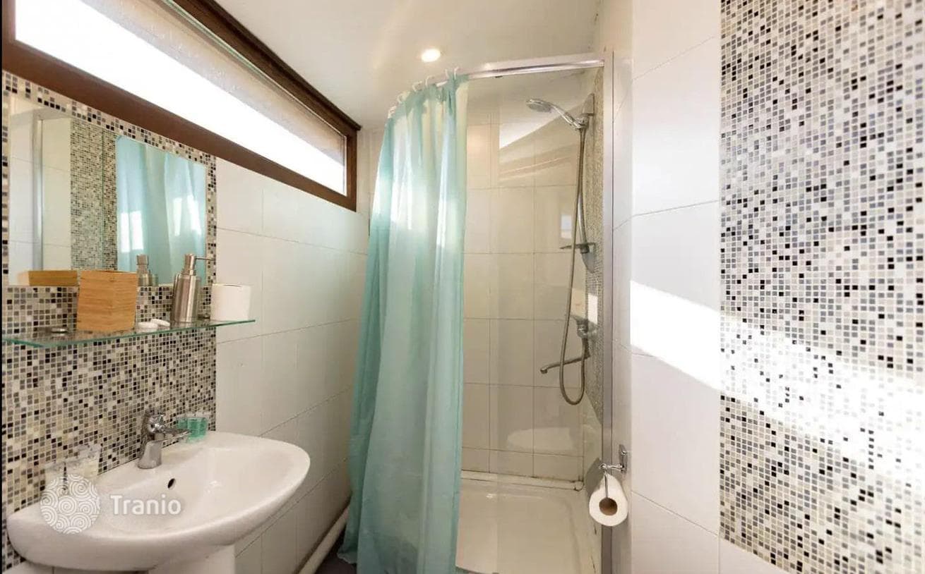 3-Bedroom House in Old Tbilisi, Tbilisi, photo 2
