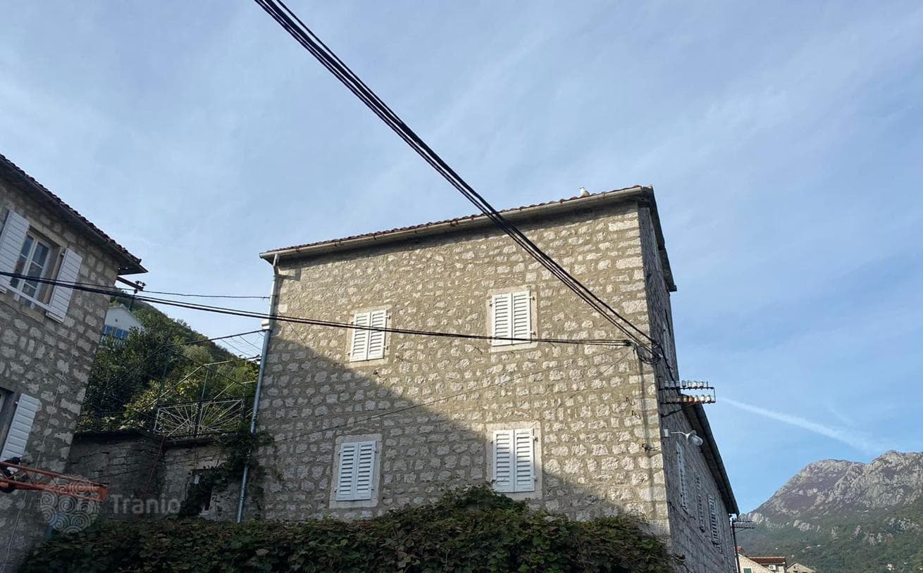 2-Bedroom Villa in Kotor, Montenegro, photo 2
