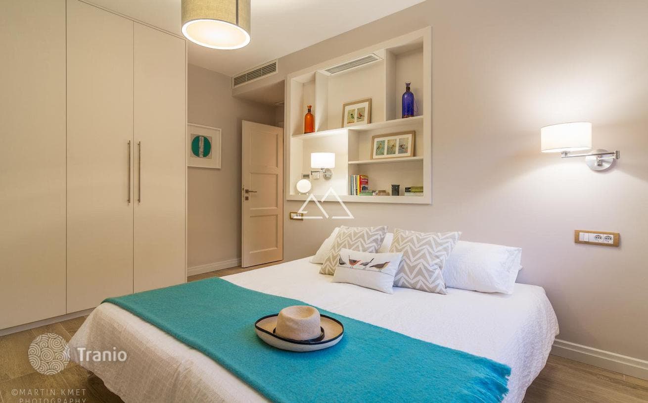 2-Bedroom Apartment with Sea View in Tivat