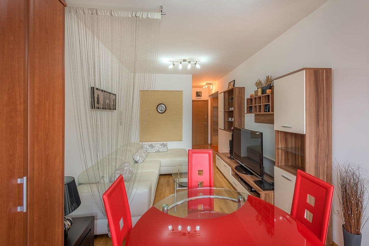 Квартира в Будве, Черногория, 52 м², фото 5