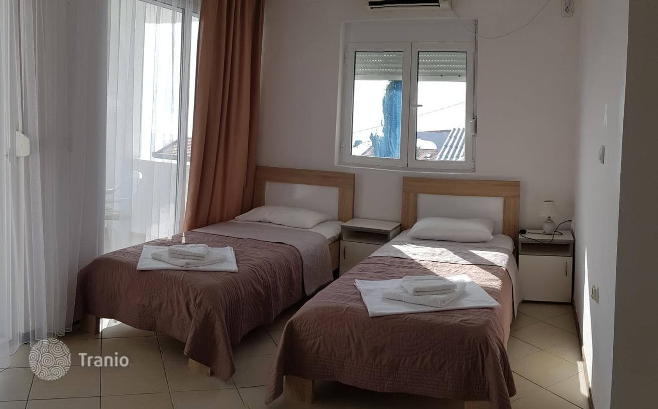 Furnished Apartment with Terrace 650 m from the Beach in Dobrota, photo 5