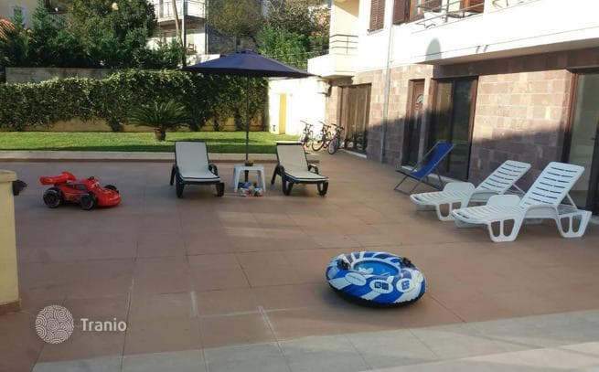 3-Bedroom Duplex Apartment with Shared Pool 300 m from the Sea in Kamenari, photo 2