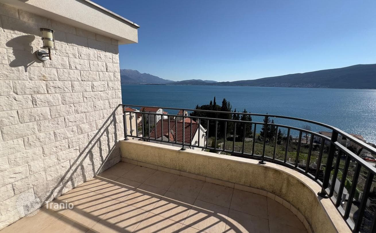 Studio Apartment 33 m² in Baosici, Herceg Novi, photo 3