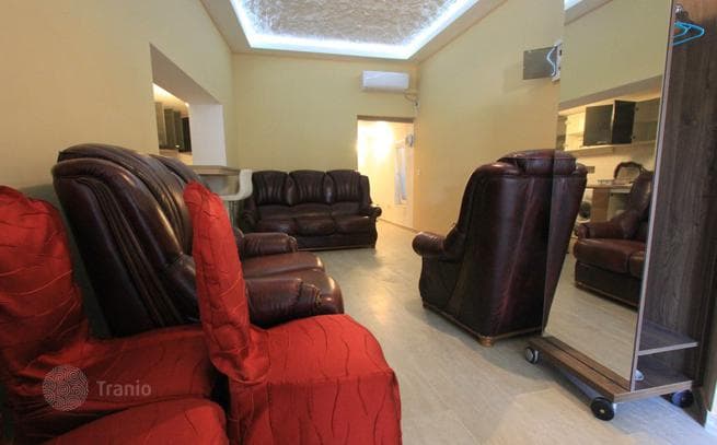 Furnished Apartment with Private Garden 50 m from the Sea in Herceg Novi, photo 4