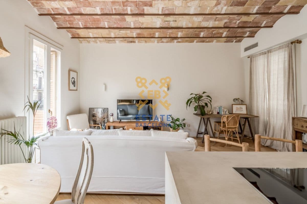 Квартира в Барселоне, Испания, 80 м²