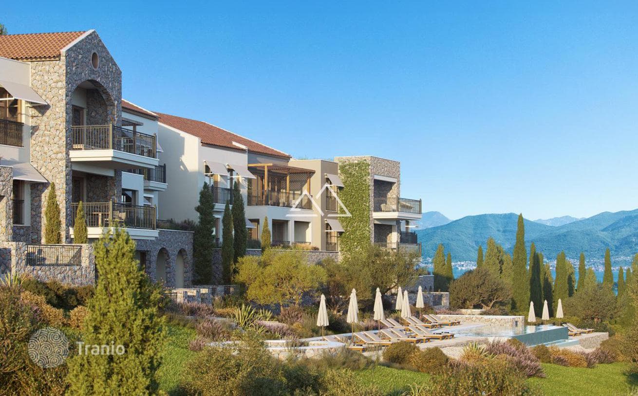 2-Bedroom Apartment on World-Class Golf Resort in Lustica Bay