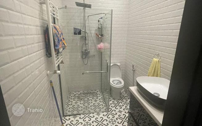 House 350 m² in Tbilisi