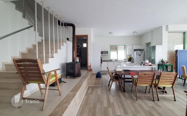 2-Bedroom House with Mountain and Sea Views in Geyikbayiri, Antalya