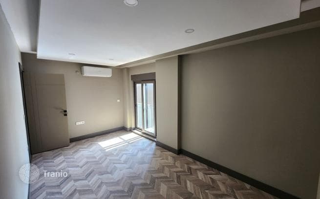 2-Bedroom (2+1) Apartment with Mountain View in Konyaalti, Antalya