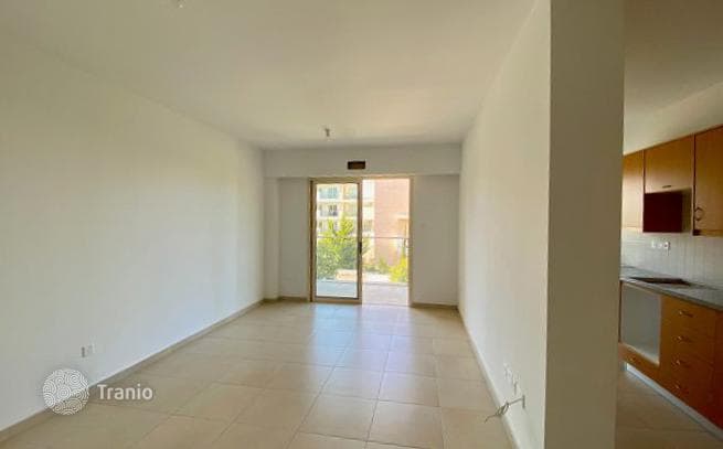2-Bedroom Apartment with Pool View in Paphos, Cyprus, photo 4