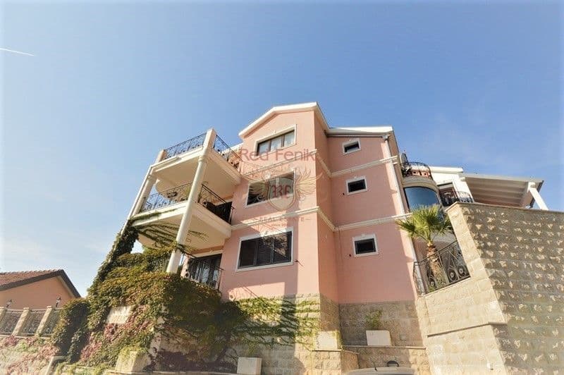 Квартира в Херцег-Нови, Черногория, 87 м², фото 5