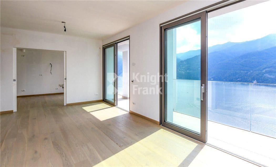 Апартаменты в Комо, Италия, 152 м², фото 2