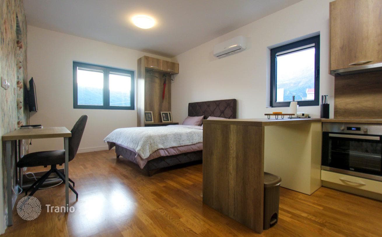 Studio with Sea View in Becici, Budva, photo 2