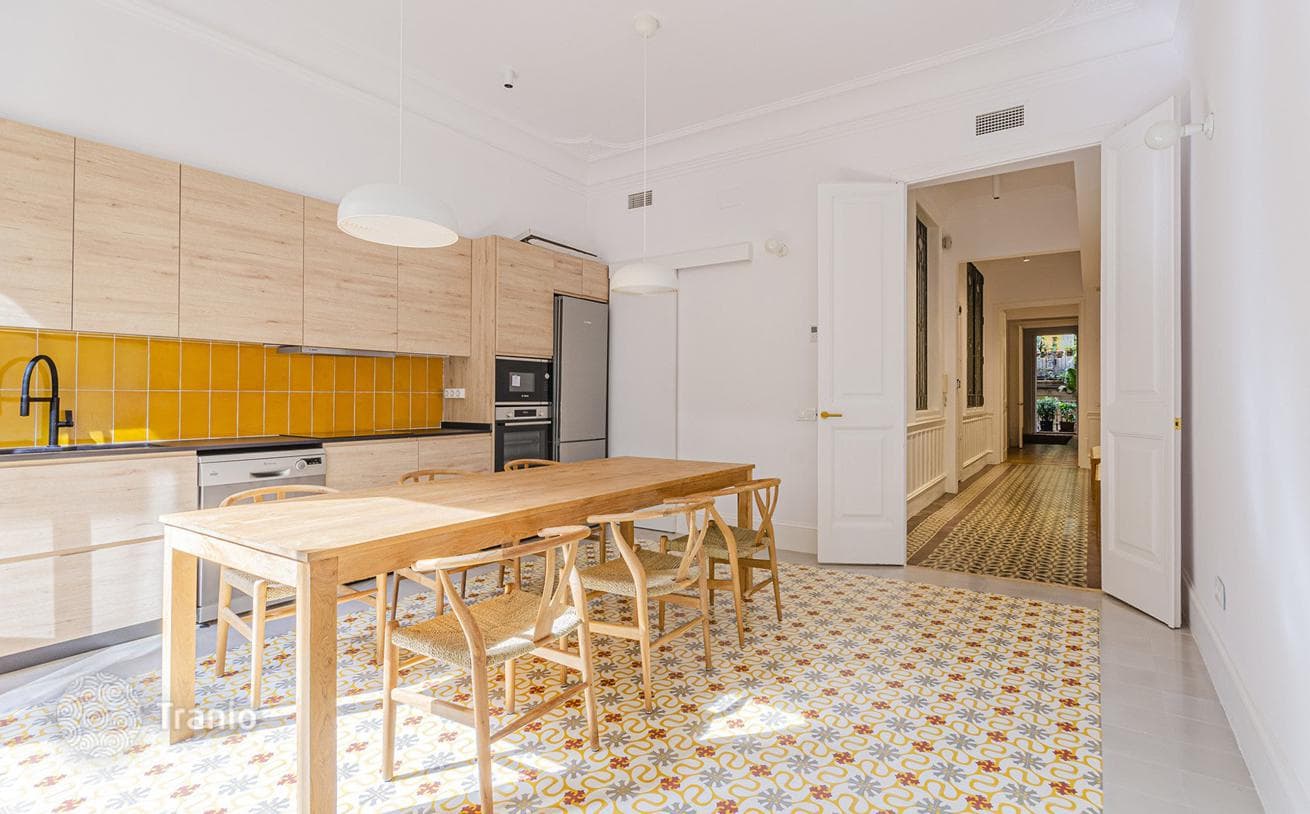 4-комнатная квартира 215 м² в Барселоне, Испания, фото 4