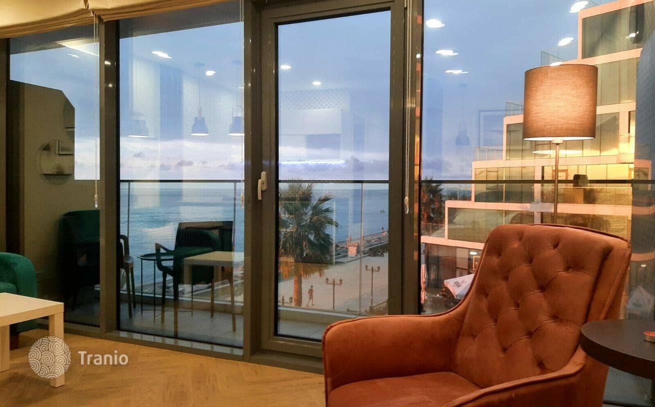 Studio with Sea View on the Beachfront in Batumi, photo 4