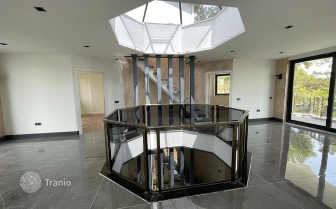 6-Bedroom Villa with Private Pool and Garden in Dosemealti, Antalya, photo 3