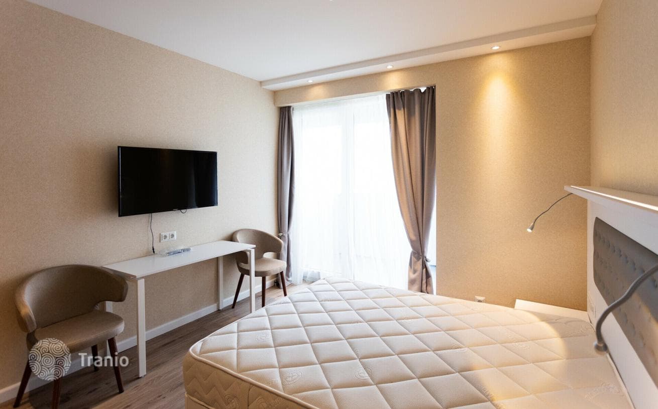 Studio with Sea and City Views in Batumi, photo 2