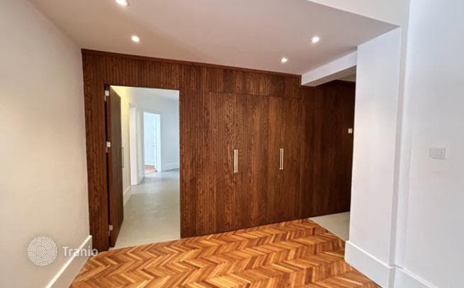 2-Bedroom Apartment in Beyoglu, Istanbul, photo 2