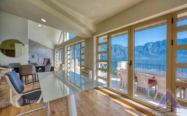 3-Bedroom Penthouse with Bay View in Prčan, Kotor, photo 5