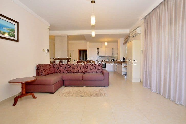 Апартаменты в Херцег-Нови, Черногория, 107 м², фото 2