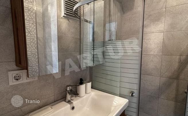 1-Bedroom Apartment in Kagithane, Istanbul, photo 5