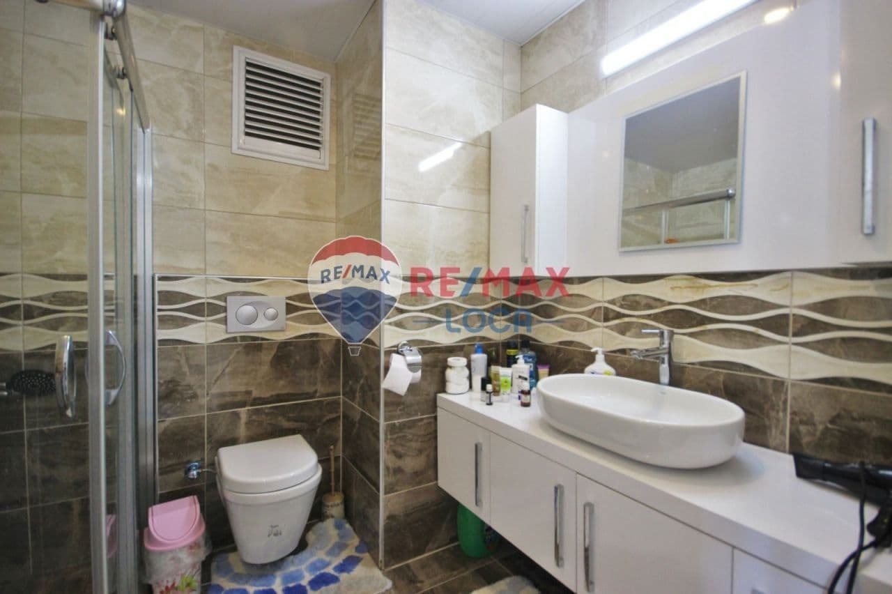 4-Bedroom Apartment in Mersin, photo 3