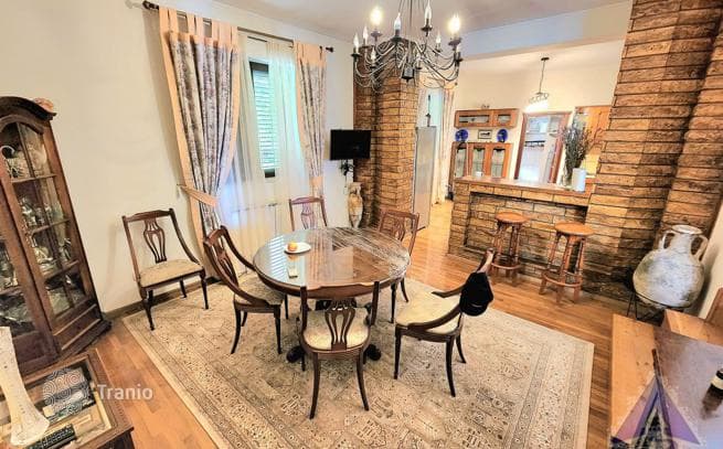 4-Bedroom Villa with Private Pool in Kotor, photo 4