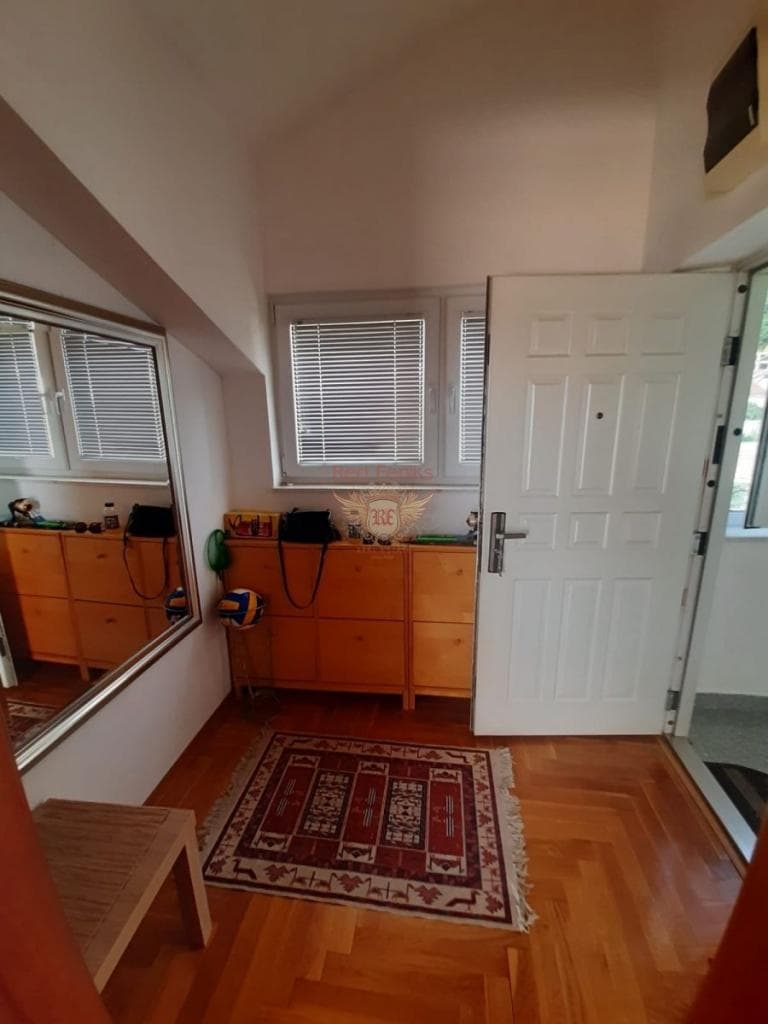 Квартира в Херцег-Нови, Черногория, 77 м², фото 5