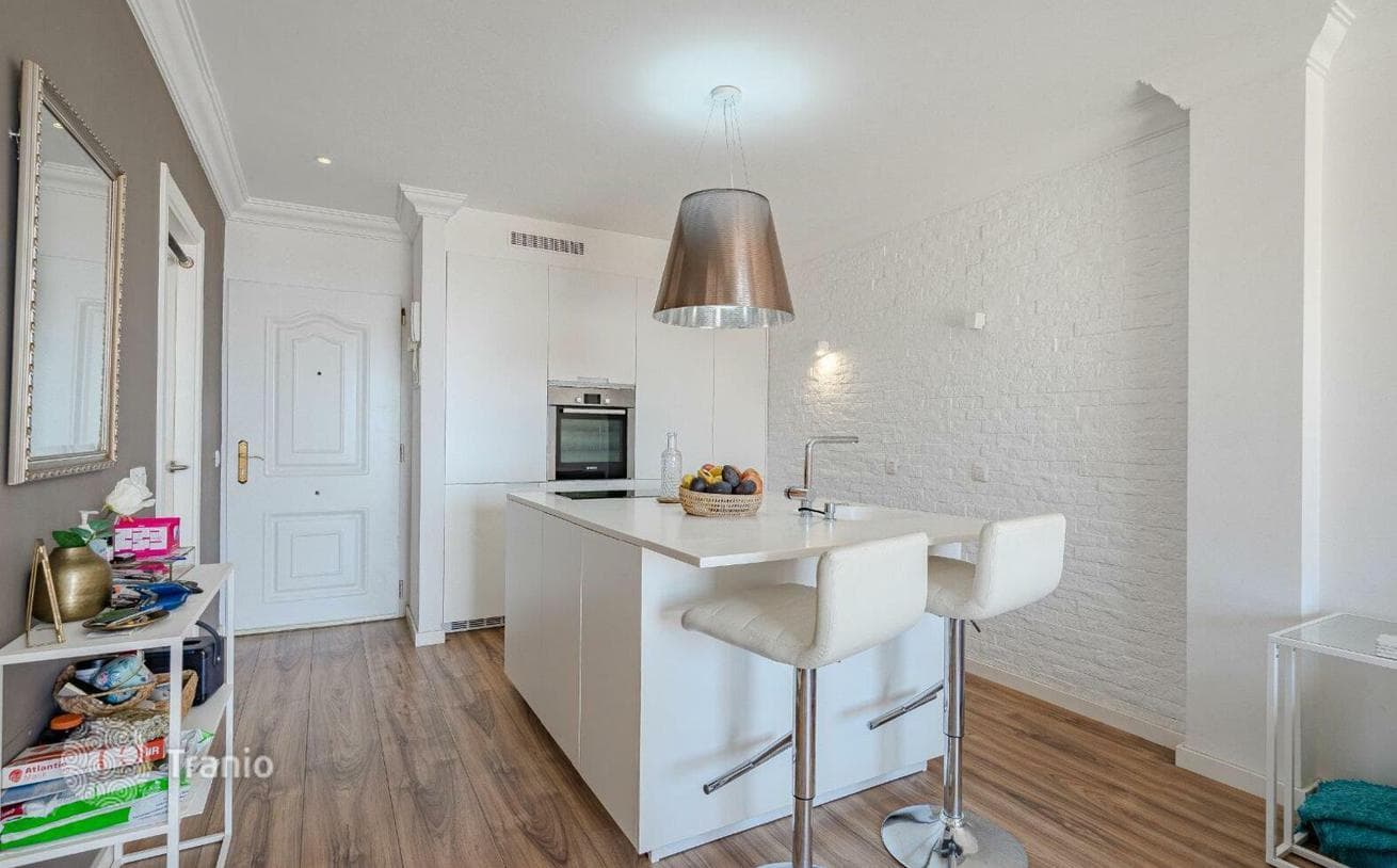 2-комнатная квартира 86 м² в Коста Адехе, Испания, фото 2
