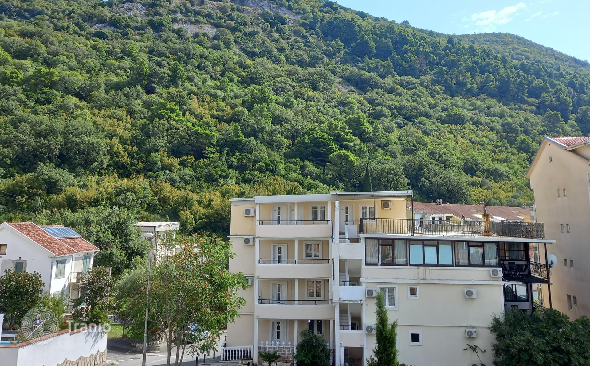 1-Bedroom Apartment with Mountain View in Budva, Montenegro, photo 4