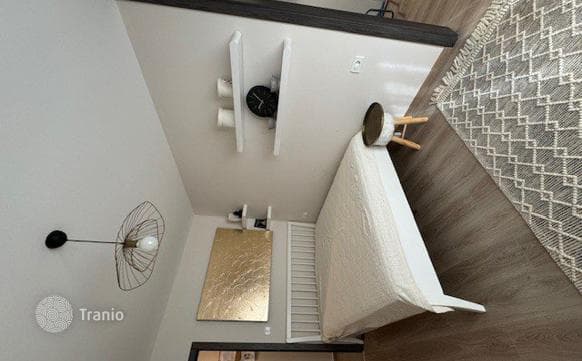 2-Bedroom Apartment with Terrace Near the Beach in Split, photo 2