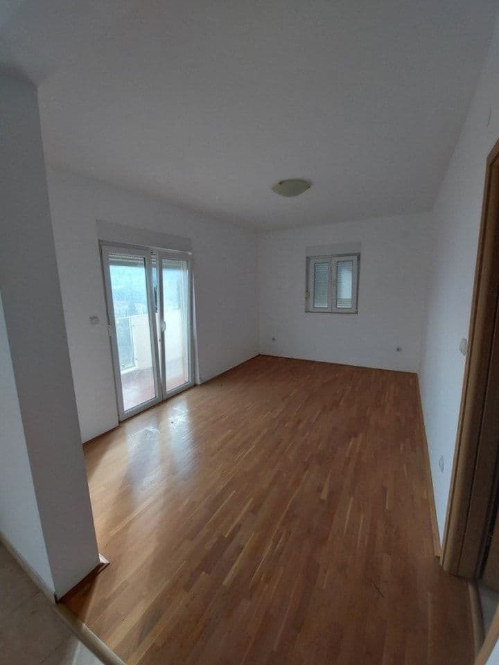 Квартира в Херцег-Нови, Черногория, 76 м², фото 5