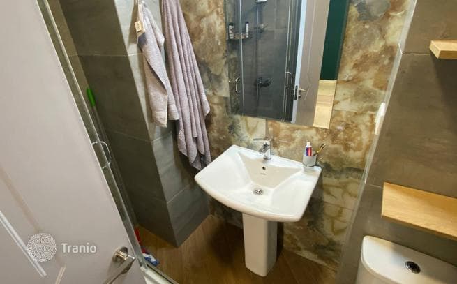 1-Bedroom Apartment with Sea View in Batumi, photo 5