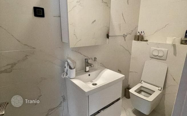1-Bedroom Apartment with Terrace in Tivat, photo 2