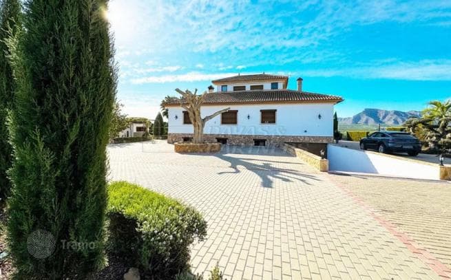 5-комнатная вилла 350 м² в Ориуэле, Испания, фото 5
