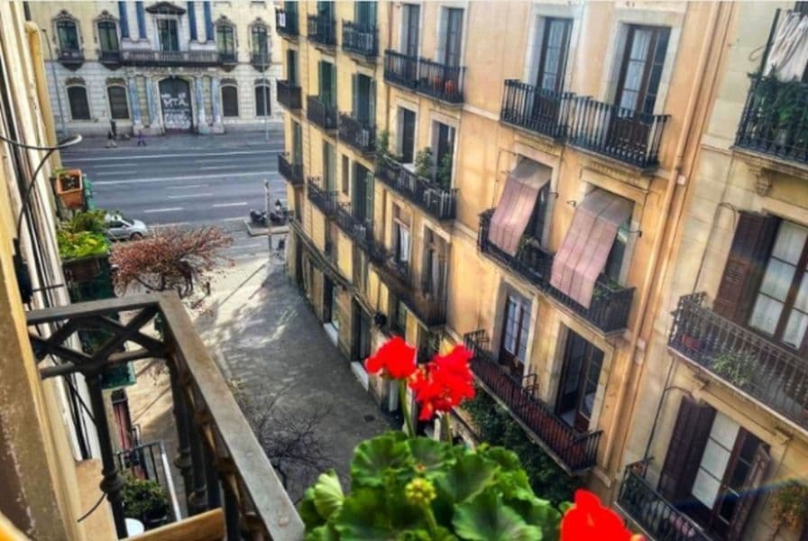 Квартира в Барселоне, Испания, 55 м²
