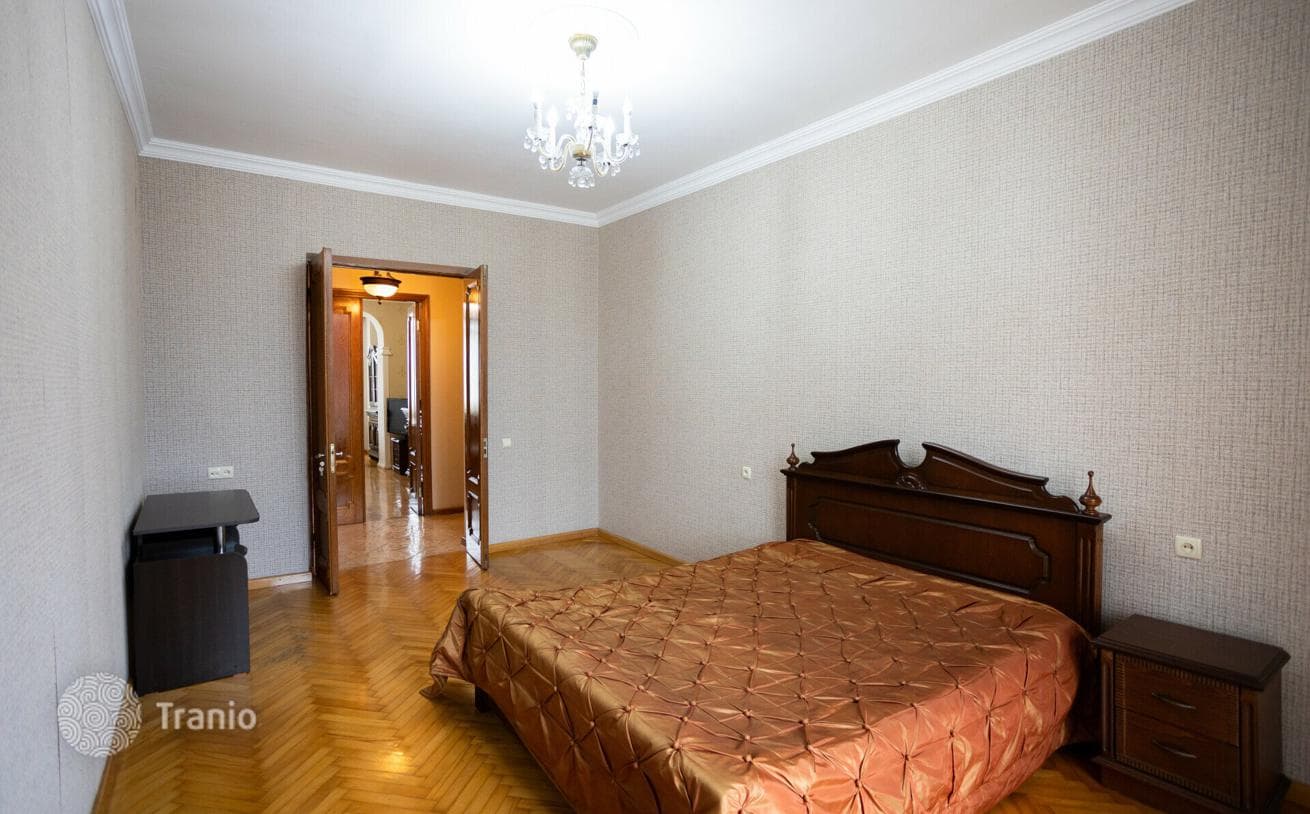 2-Bedroom Apartment with Sea View in Old Batumi, Batumi, photo 4