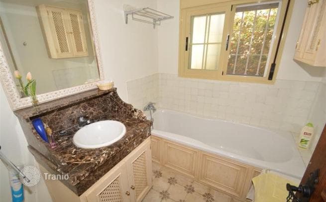 5-комнатная вилла 400 м² в Сан Педро Алькантара, Испания, фото 4